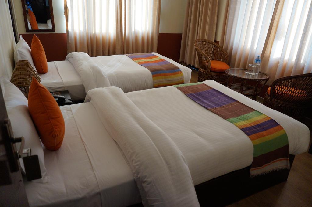 Gaia Holiday Home Dhulikhel Esterno foto