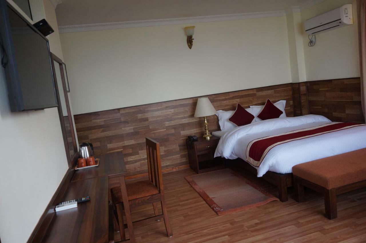 Gaia Holiday Home Dhulikhel Esterno foto