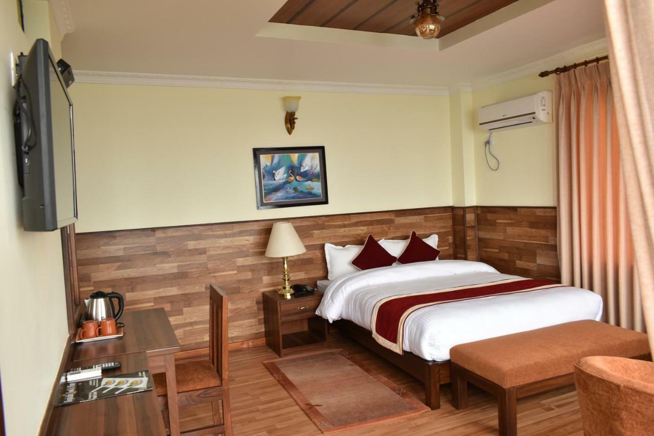 Gaia Holiday Home Dhulikhel Esterno foto